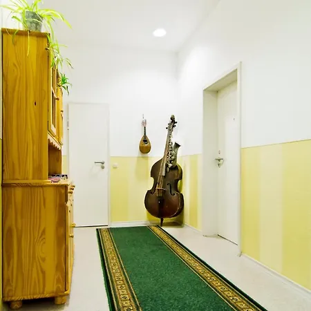 בית הארחה Piano Mitte