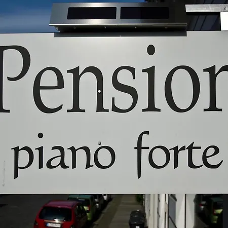 Piano Mitte Penzion *